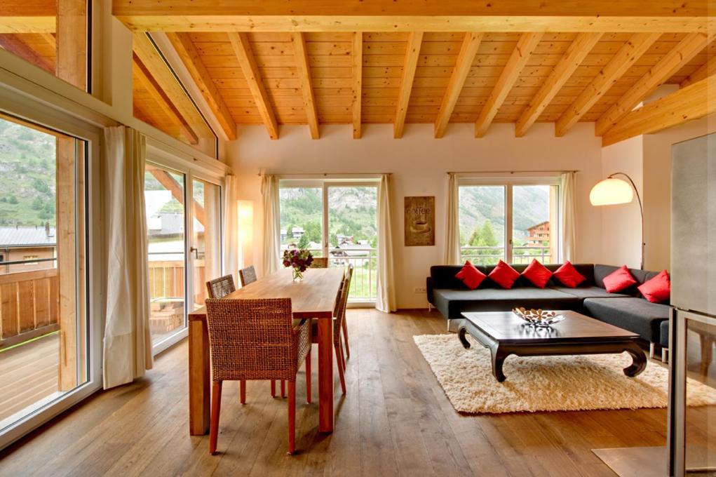 Apartment Windward Zermatt Room photo